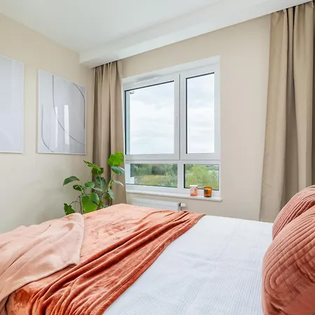 Oder View I Free Underground Parking I Cozy & Quiet I Spacious Balcony *
